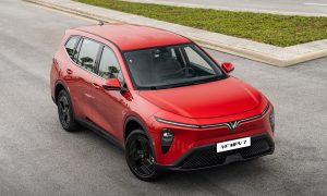 VinFast ra mắt mẫu xe 7 chỗ cho gia đình giá hơn 800 triệu đồng