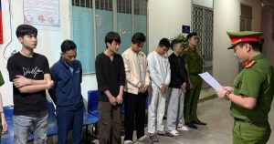 Triệt phá đường dây lừa đầu tư tiền ảo giả danh Nasdaq