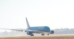 Máy bay Vietnam Airlines quay đầu khẩn cấp để cứu hành khách