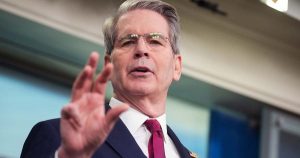 Cấp dưới của ông Trump lên tiếng trấn an, đồng USD ngắt mạch bán tháo