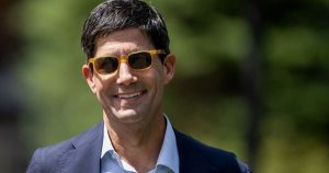 Ứng viên chủ tịch Fed Kevin Warsh: Dày dạn kinh nghiệm trên nhiều mặt trận, cháu rể đế chế mỹ phẩm Estée Lauder