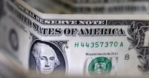 Tỷ giá USD hôm nay 15/1: Tăng nhẹ khi đánh giá lại tương lai của chính sách tiền tệ