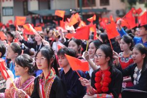 Hướng tới Đại hội XIV Đột phá nguồn nhân lực cho phát triển bền vững