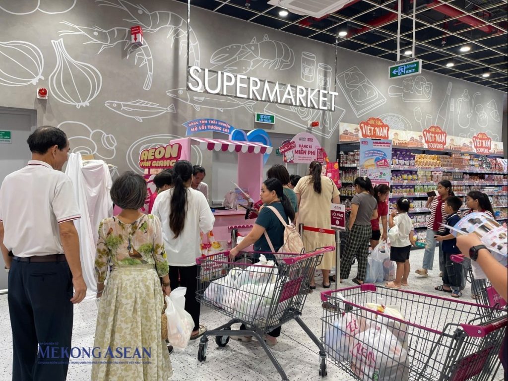 Mùng 1 Tết thị trường không ghi nhận biến động lớn về giá缩略图 Mùng 1 Tết thị trường không ghi nhận biến động lớn về giá