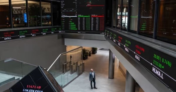 Nhận định thị trường chứng khoán 6/2: Áp sát vùng hỗ trợ 1.780 điểm