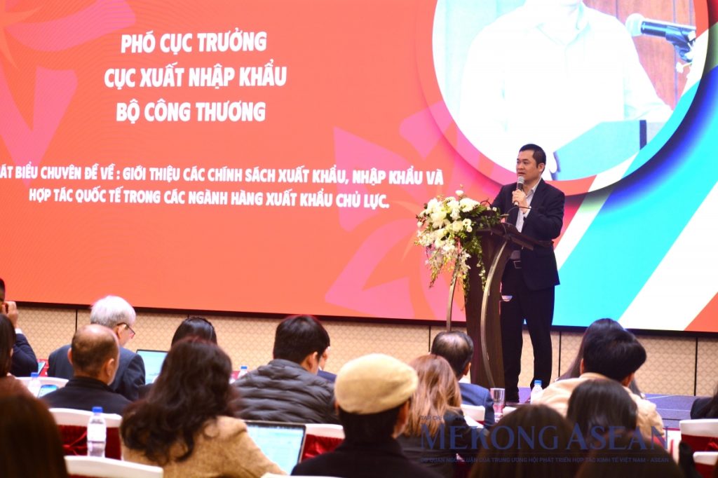 Chuyên gia bàn giải pháp nâng cao năng lực cho doanh nghiệp xuất khẩu Việt Nam