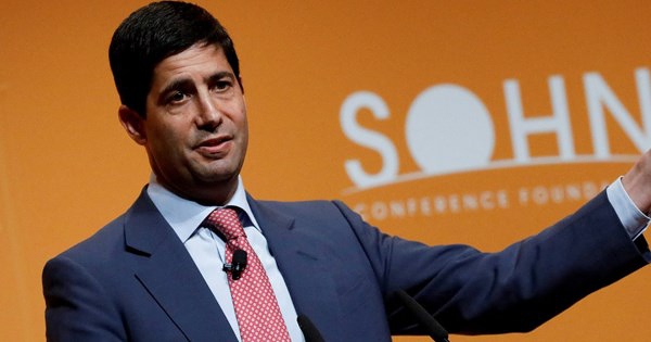 'Cú click' cài đặt lại hệ điều hành của Fed