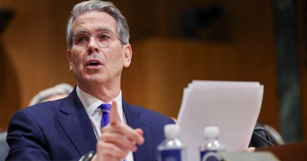 Bộ trưởng Bộ Tài chính Mỹ: Giao dịch đầu cơ từ Trung Quốc gây biến động giá vàng