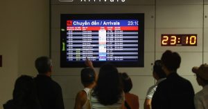 Đề xuất hãng phải hoàn vé cho khách nếu chuyến bay chậm 3 giờ