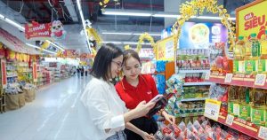 Mùng 1 Tết, thị trường hàng hóa ổn định, không tăng giá đột biến