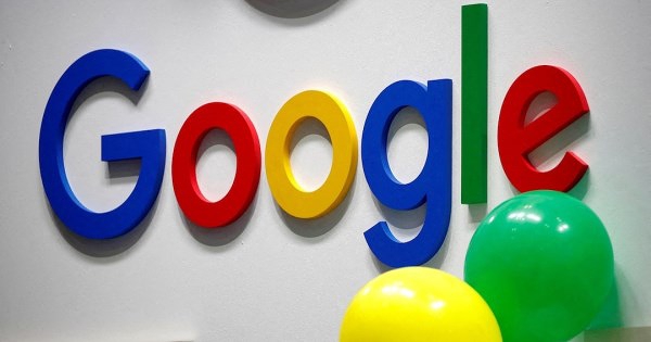 Các tập đoàn công nghệ lớn chạy đua công bố các thỏa thuận đầu tư vào Ấn Độ