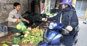 Chợ truyền thống, siêu thị đồng loạt mở cửa trở lại