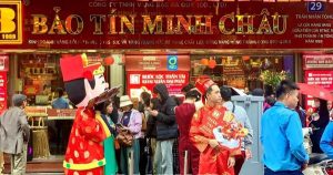 Ngày Vía Thần Tài: Mua vàng nên mang tính tượng trưng, tránh 'đu đỉnh'