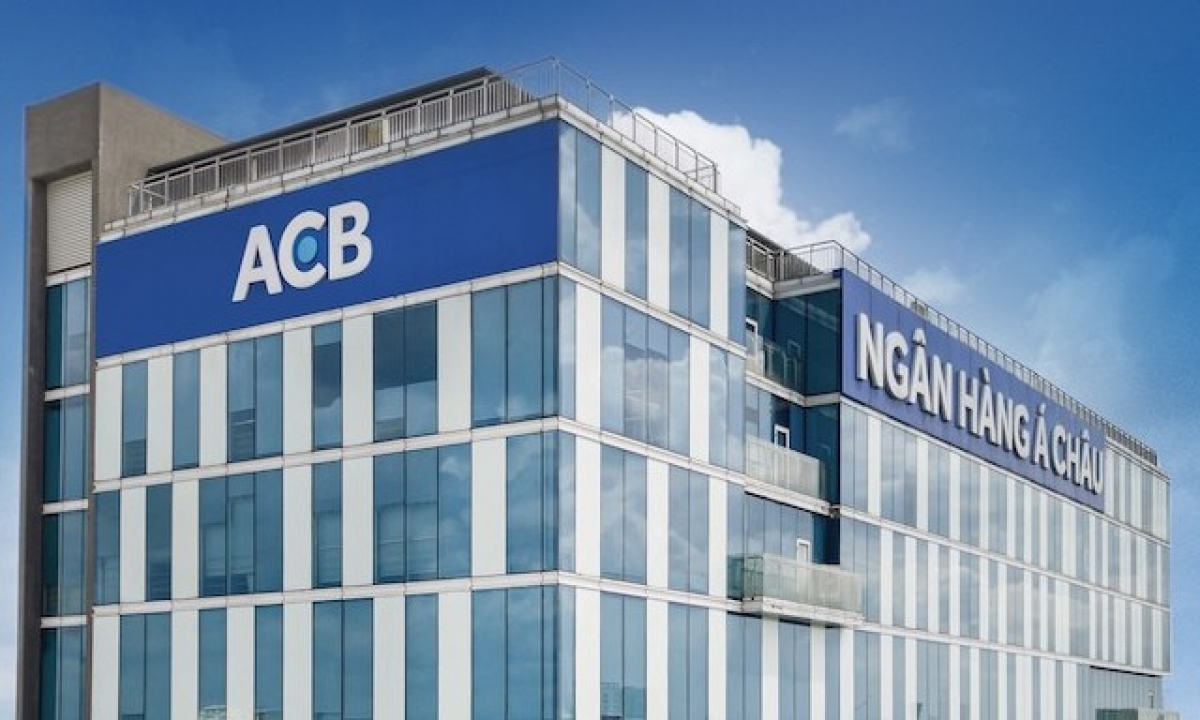 Em gái thành viên HĐQT ACB bán 2 2 triệu cổ phiếu ngân hàng