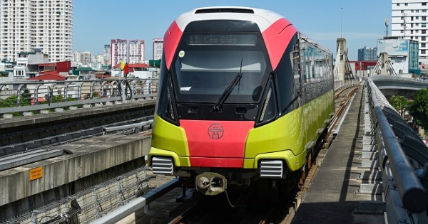 Metro Hà Nội tăng số chuyến trong giờ cao điểm