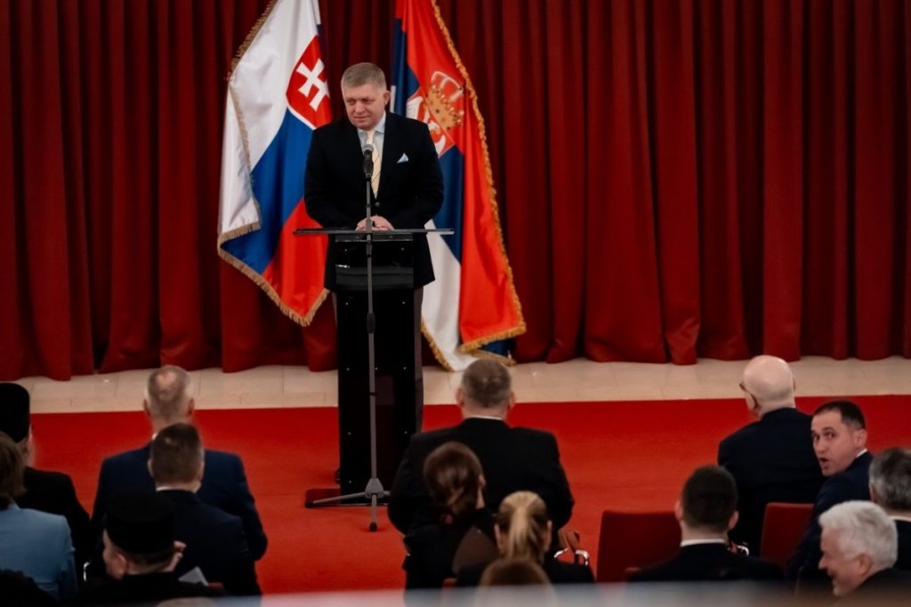 Slovakia cảnh báo cắt nguồn cung điện khẩn cấp cho Ukraine