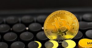 Đề xuất sàn khấu trừ, nộp thay thuế chuyển nhượng tài sản mã hóa