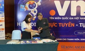 Lần đầu đấu giá 50 tên miền vn giá khởi điểm 10 triệu đồng