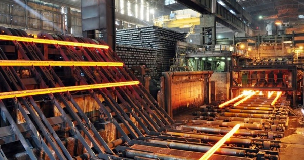 Giá quặng sắt giảm xuống dưới 100 USD/tấn