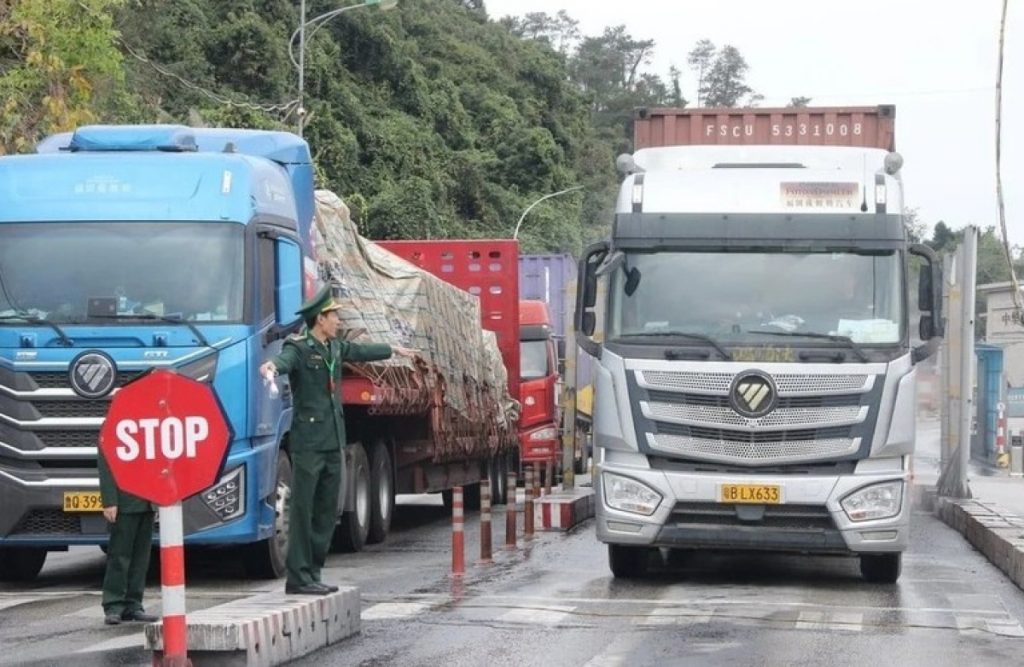 Tạm dừng Nghị định 46 về an toàn thực phẩm đến ngày 15 4