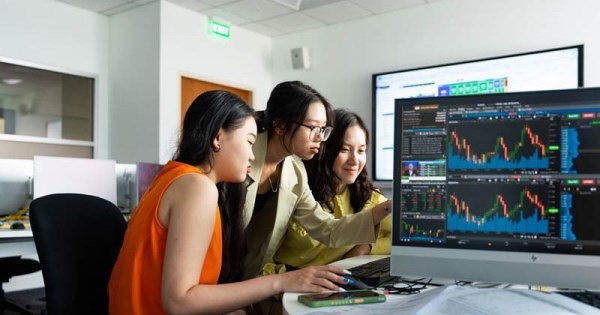 Nhận định thị trường chứng khoán 11/2: Dao động trong biên độ hẹp