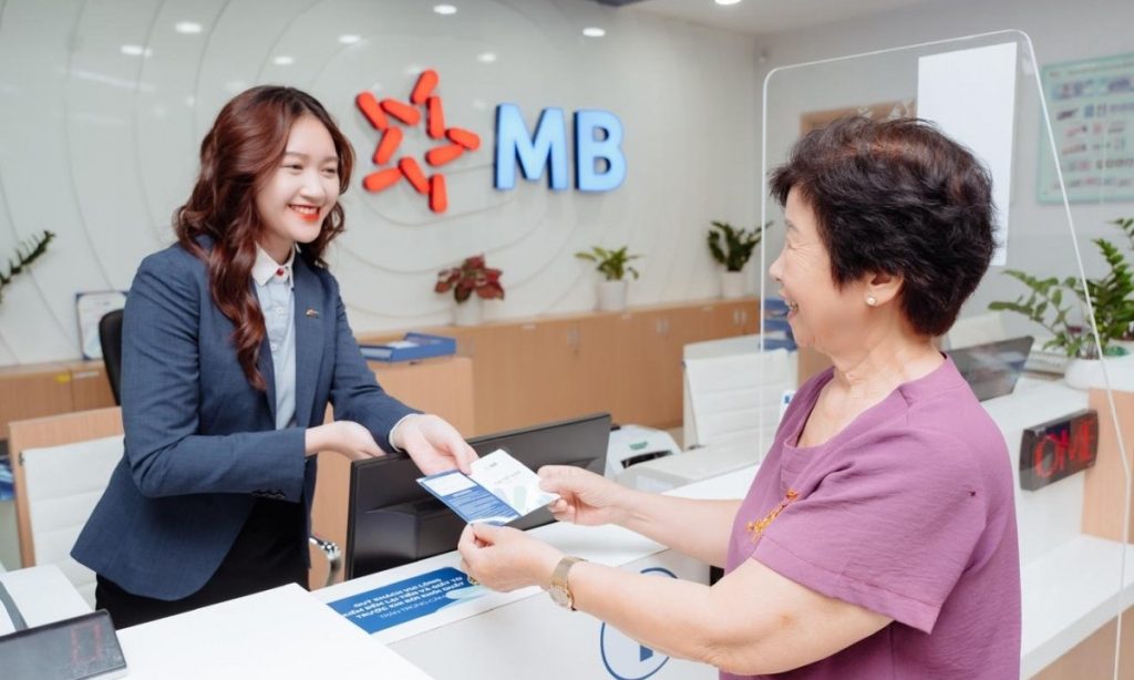 MB lì xì 100 cổ phiếu cho mỗi nhân viên缩略图 MB lì xì 100 cổ phiếu cho mỗi nhân viên