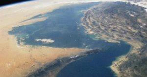 Mỹ: Tàu dầu Iran có thể lưu thông qua eo biển Hormuz để duy trì nguồn cung toàn cầu