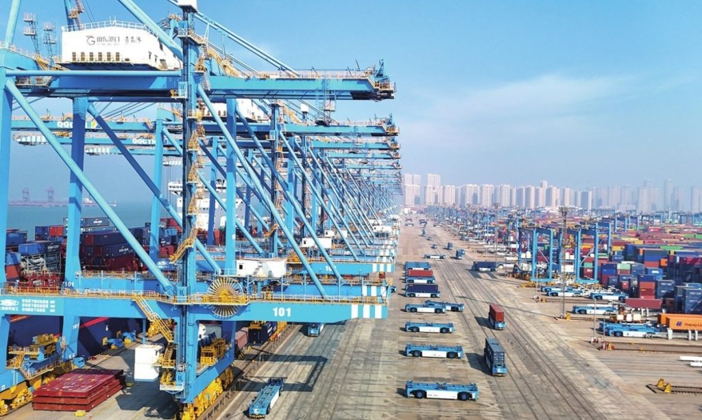 Thặng dư thương mại của Trung Quốc vượt dự báo thị trường