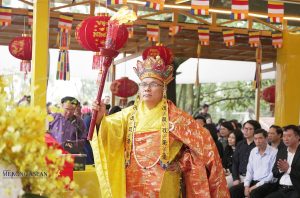 Lễ tế trời đất trên Ngũ Nhạc linh từ ở danh thắng Côn Sơn