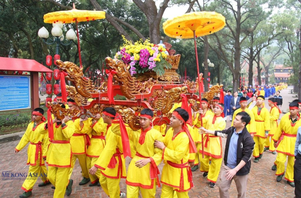 Trang trọng nghi lễ rước nước tại Côn Sơn Kiếp Bạc ở Hải Phòng