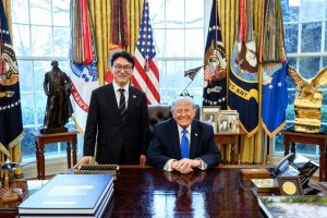 Thủ tướng Hàn Quốc Ông Trump để ngỏ khả năng gặp lãnh đạo Triều Tiên