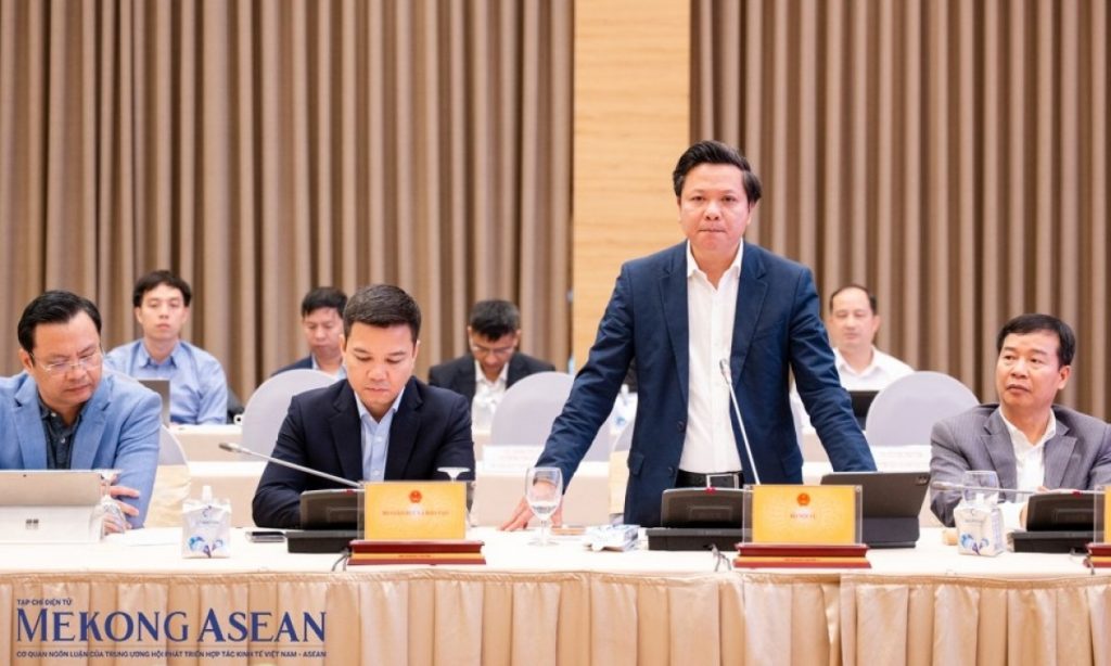 Không có chủ trương tiếp tục sáp nhập đơn vị hành chính cấp tỉnh xã