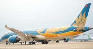 Thêm nhiều chuyến bay bị huỷ vì chiến sự Trung Đông, giá vé bay thẳng đi châu Âu tăng cao