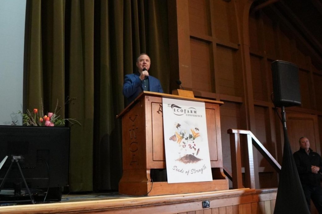 Thượng nghị sĩ Mỹ bình luận về quyết định tấn công Iran缩略图 Thượng nghị sĩ Mỹ bình luận về quyết định tấn công Iran