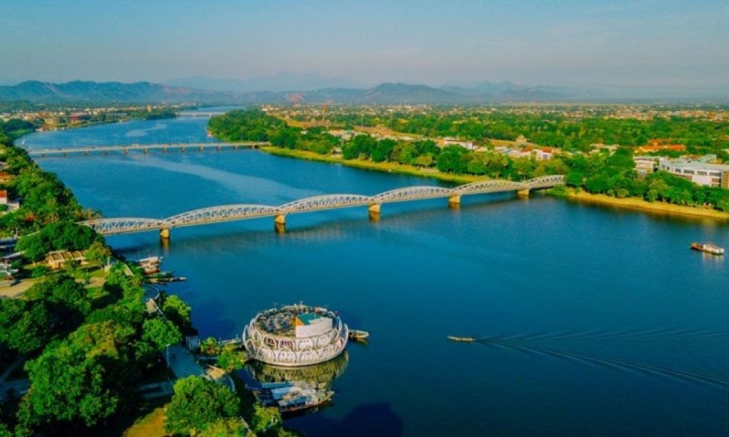 Huế mời đầu tư Khu công nghiệp La Sơn Khu số 02 hơn 1 700 tỷ đồng缩略图 Huế mời đầu tư Khu công nghiệp La Sơn Khu số 02 hơn 1 700 tỷ đồng