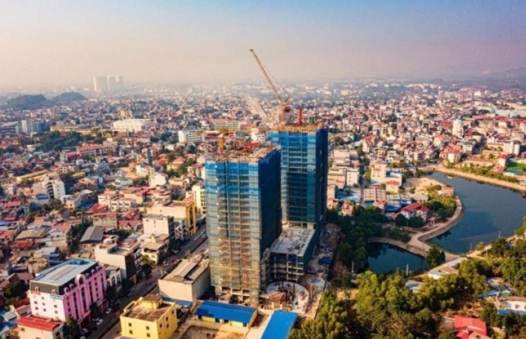 Một doanh nghiệp bất động sản muốn chuyển cổ phiếu từ UPCoM sang HoSE