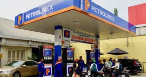 Giá xăng dầu chỉ được điều chỉnh khi giá thị trường tăng từ 15% hoặc giảm từ 10% trở lên