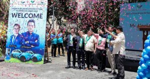 Người đứng sau thương vụ mang hàng nghìn xe taxi điện VinFast xuống đường phố Philippines là ai?