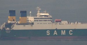 Iran chính thức đóng cửa eo biển Hormuz, ba tàu container buộc phải quay đầu