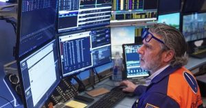 Nhận định thị trường chứng khoán 10/3: Kiểm định lại mốc 1.600 điểm