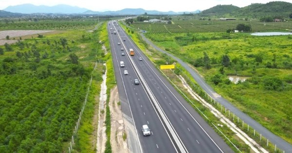 Thu phí 5 tuyến cao tốc Bắc Nam từ 22h ngày 2/3