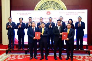 Sun Group bắt tay Gold Mantis thực hiện các dự án trọng điểm quốc gia