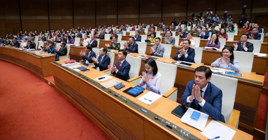 Chính phủ nhiệm kỳ mới có 14 Bộ 3 cơ quan ngang Bộ缩略图 Chính phủ nhiệm kỳ mới có 14 Bộ 3 cơ quan ngang Bộ