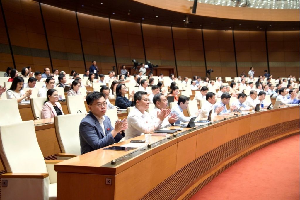 Quốc hội xem xét cơ chế đặc thù xử lý vi phạm đất đai tháo gỡ vướng mắc dự án缩略图 Quốc hội xem xét cơ chế đặc thù xử lý vi phạm đất đai tháo gỡ vướng mắc dự án