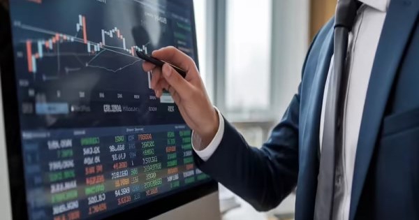 Nhận định thị trường chứng khoán 15/4: Tiếp tục giằng co trong vùng 1.770 – 1.800