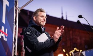 Thủ tướng tương lai của Hungary phản đối kết nạp nhanh Ukraine vào EU