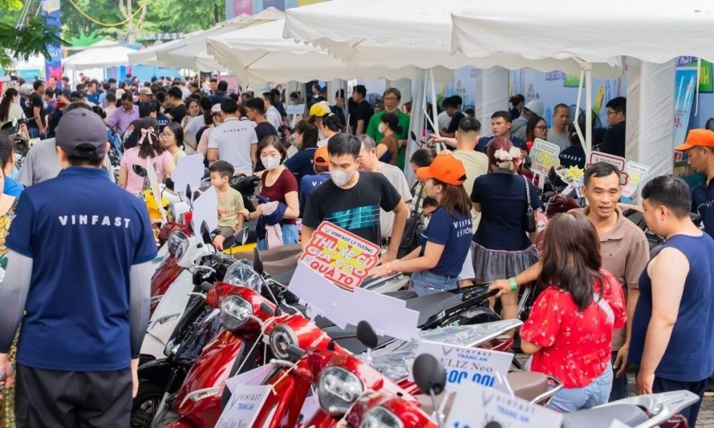 VinFast bán hơn 90 000 xe máy điện trong tháng 3 2026缩略图 VinFast bán hơn 90 000 xe máy điện trong tháng 3 2026