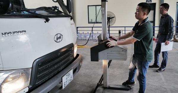 Bỏ dán tem kiểm định trên kính ôtô từ năm 2027