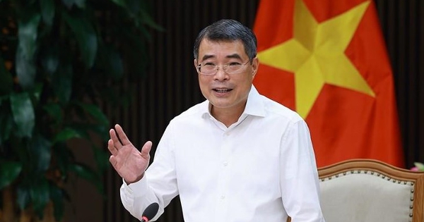 Thủ tướng Lê Minh Hưng: Những điều kiện kinh doanh không cần thiết thì đương nhiên phải cắt giảm