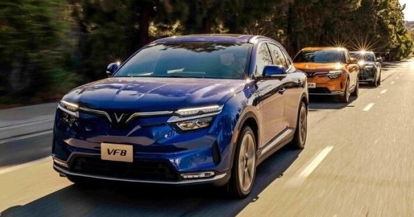 Bộ Tài chính đề xuất miễn lệ phí trước bạ ô tô điện đến hết năm 2030